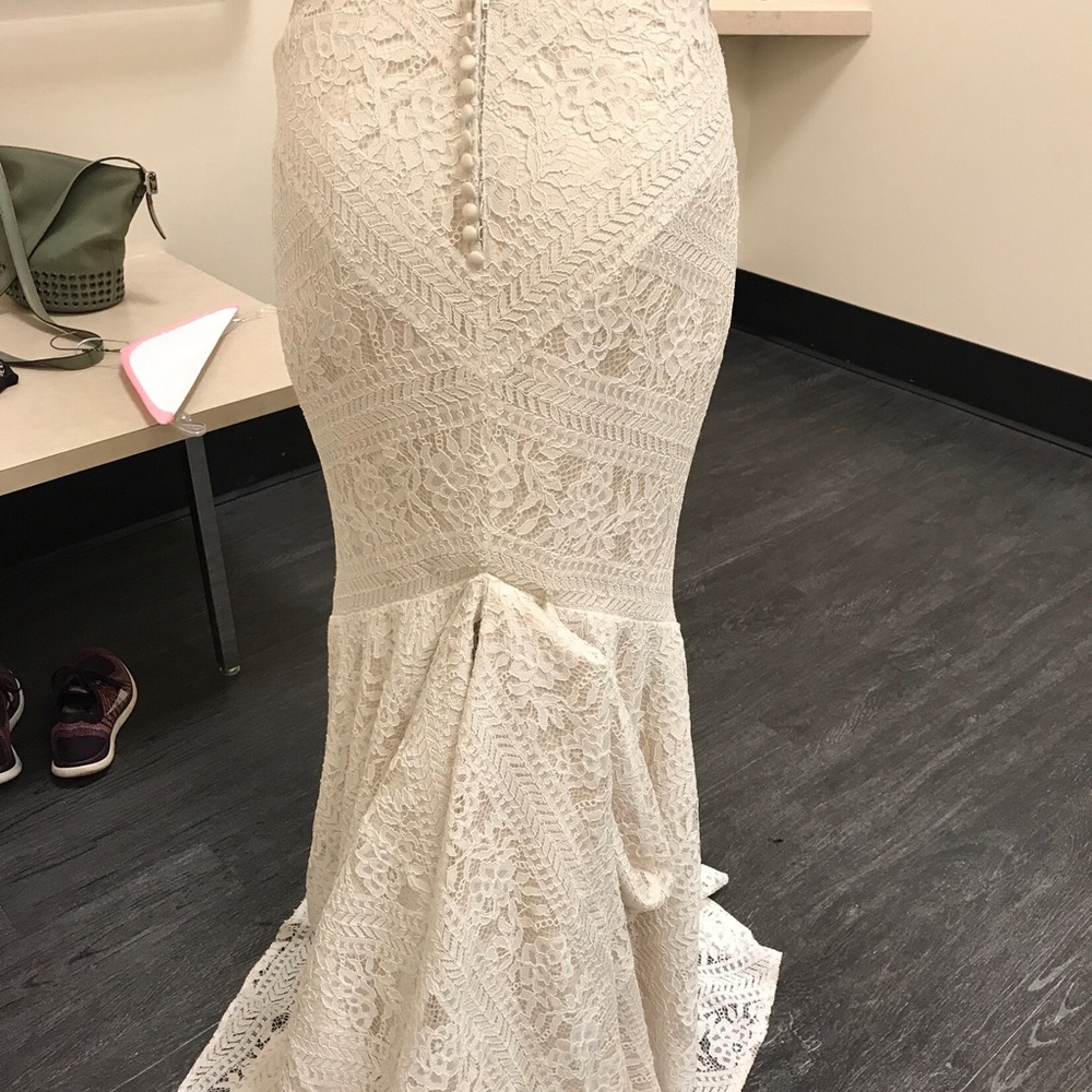 Wedding dress